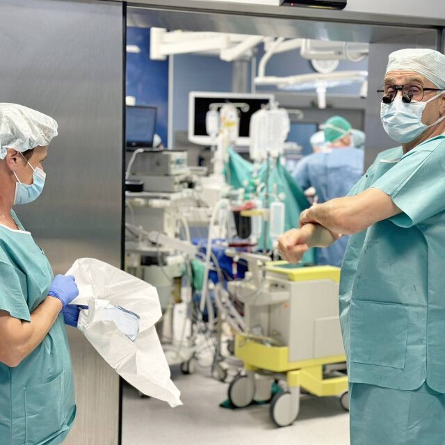 Специалисти от ВМА извършиха поредна чернодробна трансплантация