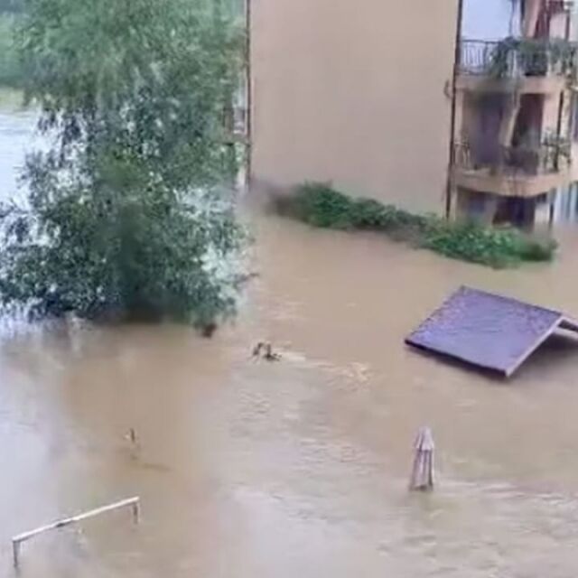 След потопа на Южното Черноморие: Кои щети покриват застрахователите?