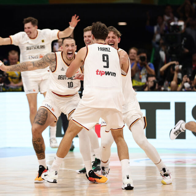 Подвиг! Германия е на световния връх в баскетбола (ВИДЕО)