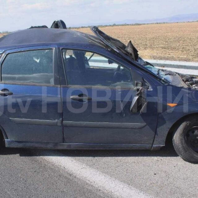 Дрогиран шофьор с 21 фиша уби млада жена, спряла в аварийна лента заради спукана гума (СНИМКИ)