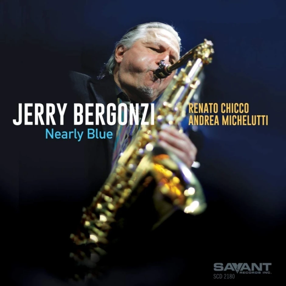 Джери Бергонци страшно много обича джазовите стандарти и радикално ги променя в Nearly Blue