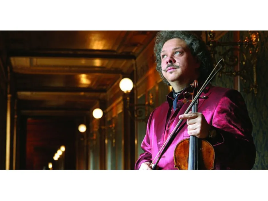 Виртуозният и въодушевяващ Роби Лакатош: „Овладях цигулката до съвършенство от любов към импровизацията“