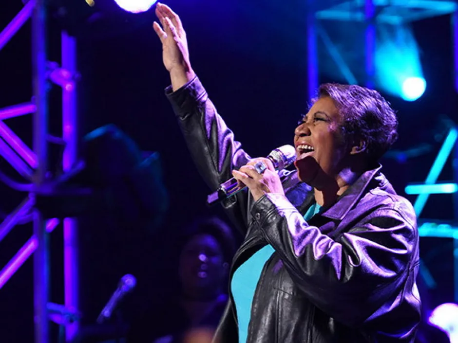Арита Франклин подготвя нов албум с Клайв Дейвис, посъветва талантите от American Idol да подхождат отговорно към музиката