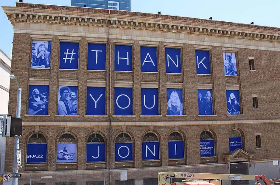 Джони Мичъл с Награда за цялостно творчество от SFJAZZ Center в Сан Франциско и гала-концерт в нейна чест