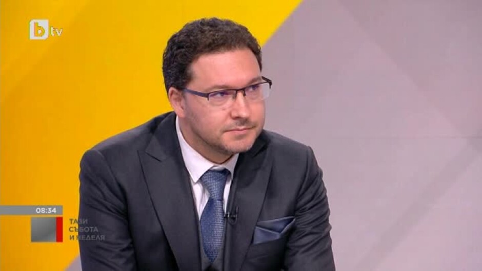 Даниел Митов: Фактът, че кандидат за гуверньор на БНБ получава заплашителни смс-и, означава, че няма авторитет в държавата