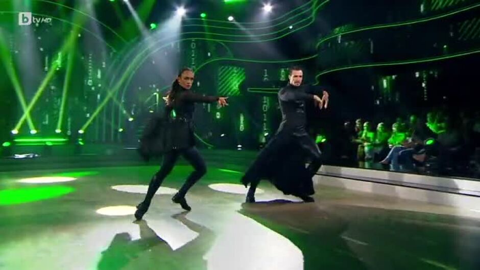 Виктор и Михаела танцуват пасо добле за оставане в "Dancing Stars"