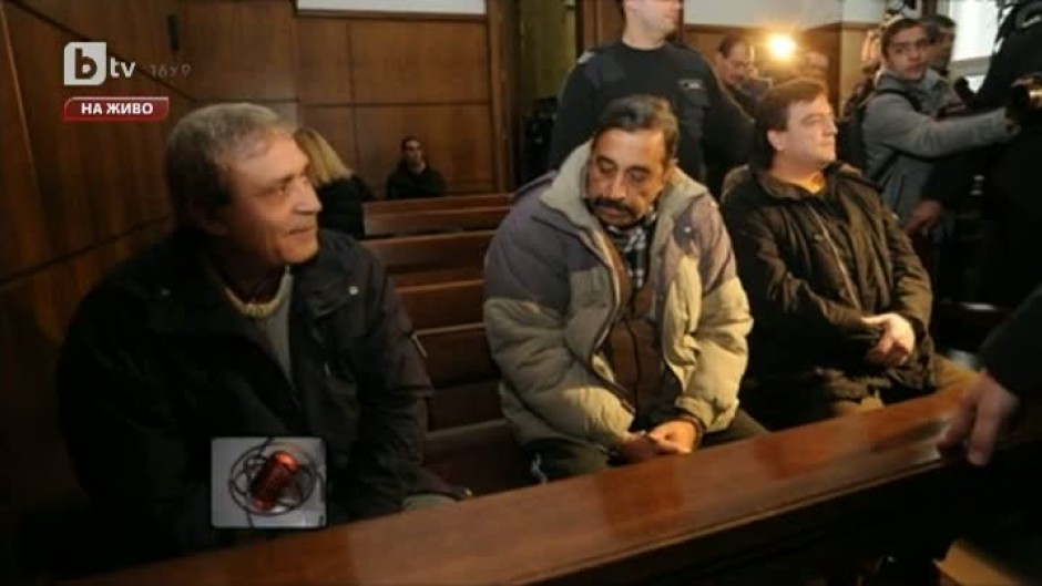 Двама ромски лидери проговарят за обвинението по изнудване на ген. Никола Николов