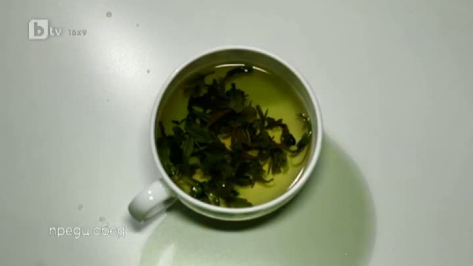 Какви опасности може да крият билките и билковите чайове?