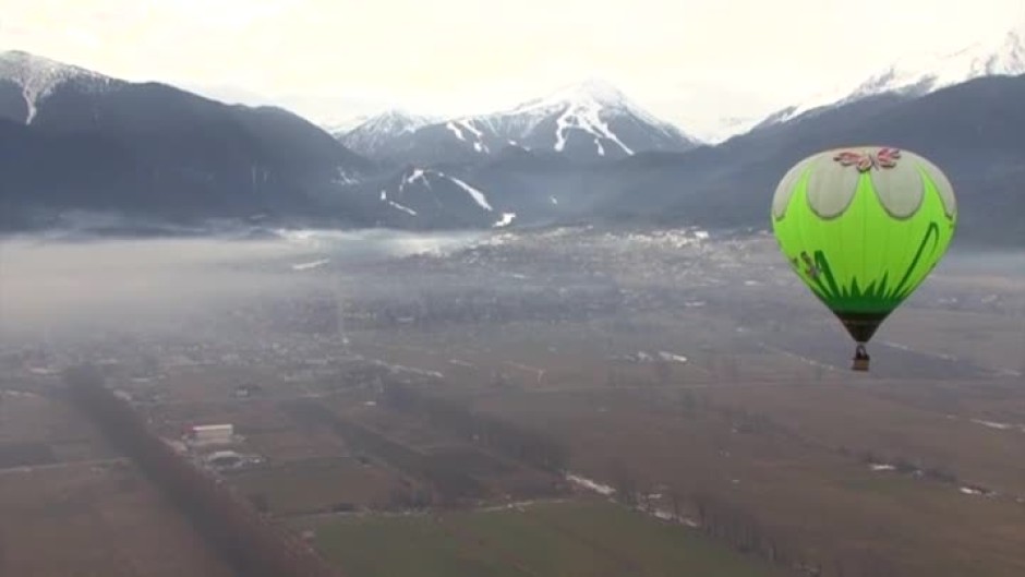 "Дивата муха" полетя с балон