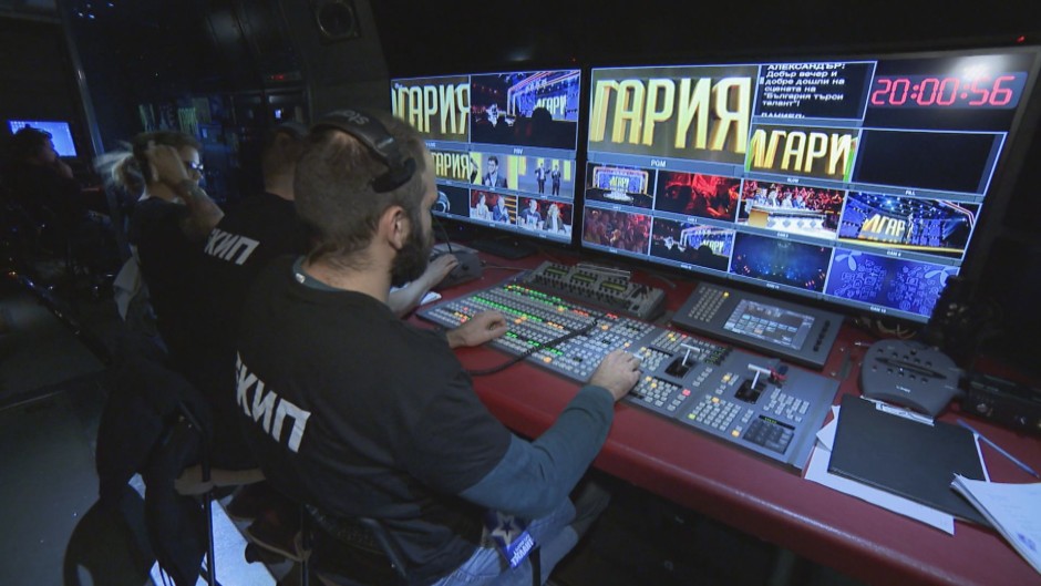 bTV Репортерите: Зад кулисите на "България търси талант"