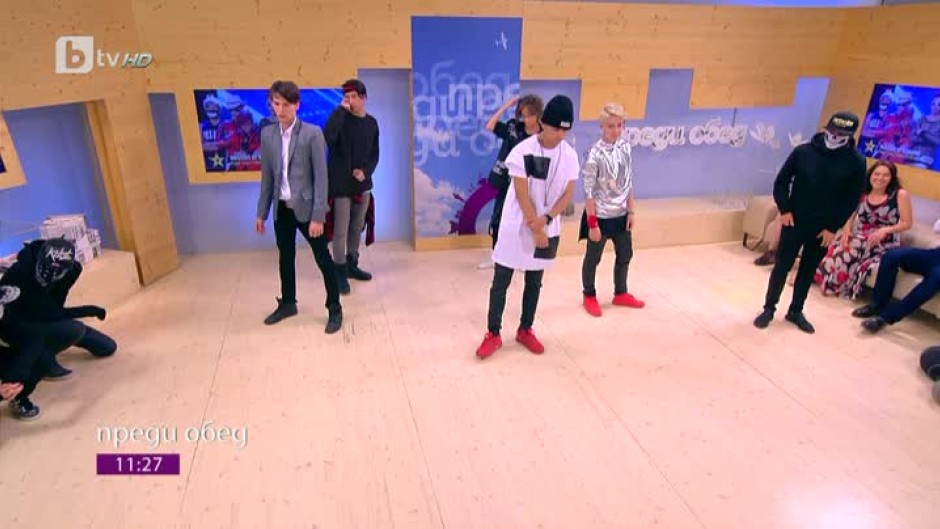 Защо к-поп е новия хит сред тийнейджърите и как корейските танци нахлуха в България?