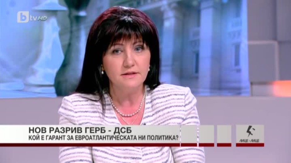 Цвета Караянчева: Политиката на правителството върви в правилната посока
