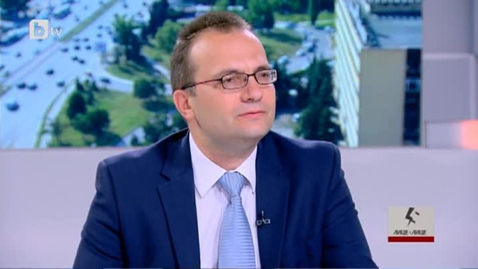 Мартин Димитров: Държавата се проваля по отношение на връщането на парите на фалиралата банка