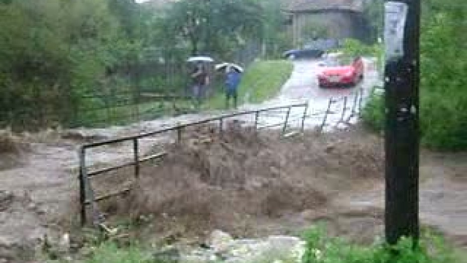 Последствията от дъжда в Берковица