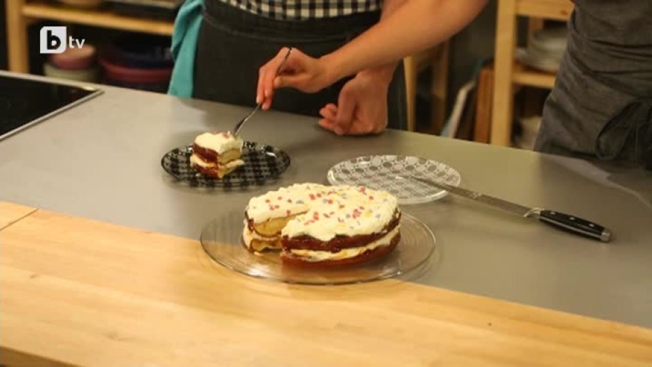 Лесна торта с шипков мармалад
