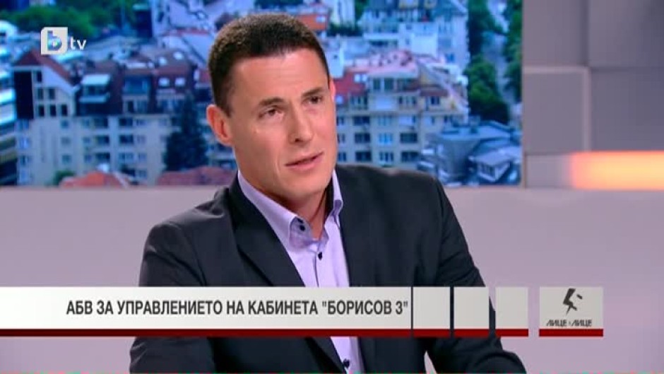 Константин Проданов: Държавата има пари, но те се харчат по възможно най-безобразния начин