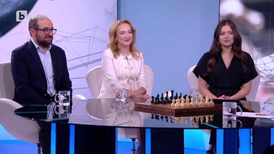 "В главната роля": Златните момичета на шахмата