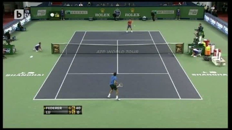 Федерер започна с успех в Шанхай