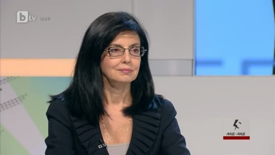 Меглена Кунева: В момента парламентът няма цел, която да го обедини