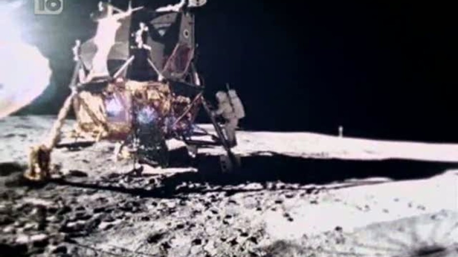 Тайните на историята: Пътуванията до луната