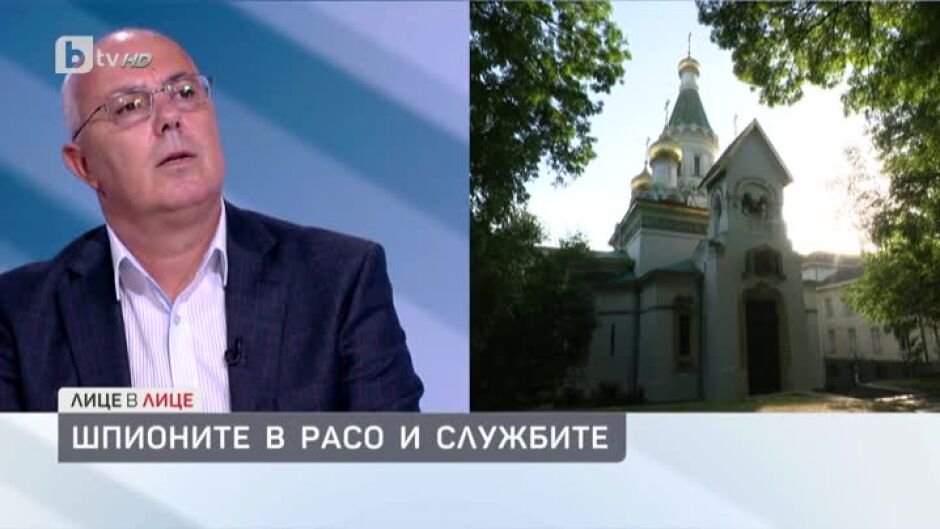 Проф. Веселин Вучков: Действията на служителите от Руската църква наподобяват една класическа разузнавателна дейност