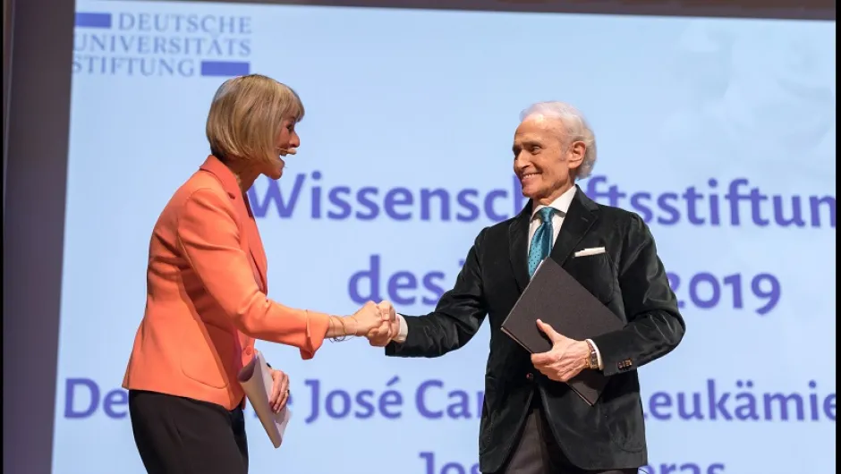 Хосе Карерас получи немската награда „Научна фондация на годината“ за 2019г. 