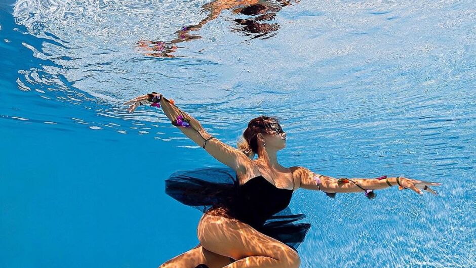 Под вода с красивия балет на Кристина Макушенко