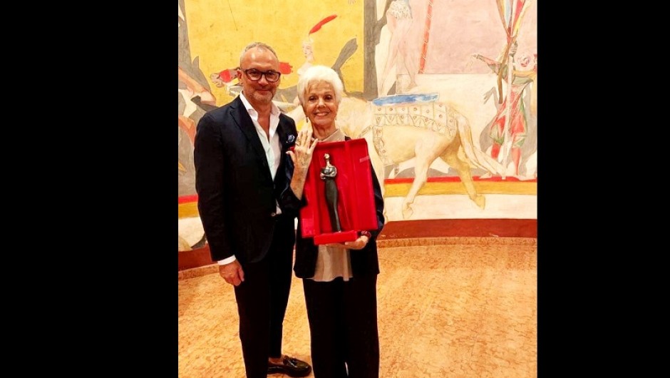 Райна Кабаиванска бе удостоена с Наградата „Мария Калас“