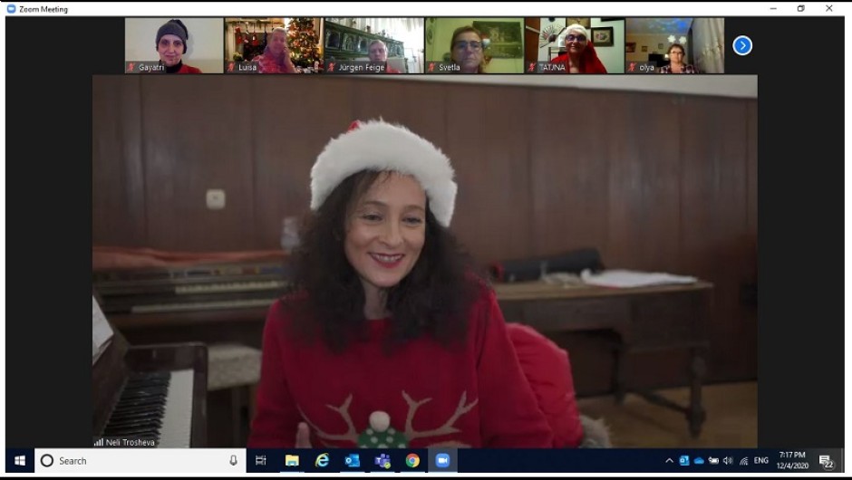 Българка създаде „Коледен онлайн хор” с наше и международно участие