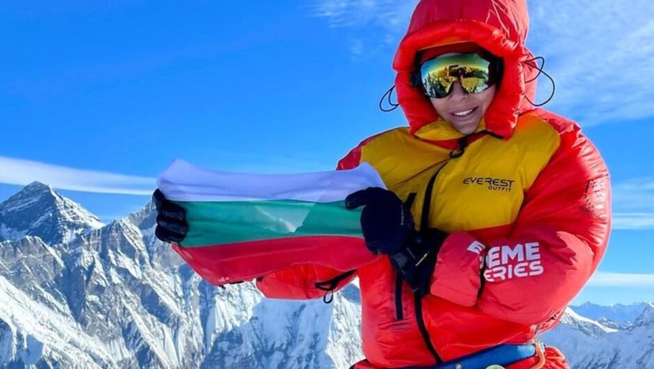 Как Силвия Аздреева изкачи връх Ама Даблам (6812 м) в Хималаите без подготовка (ВИДЕО)