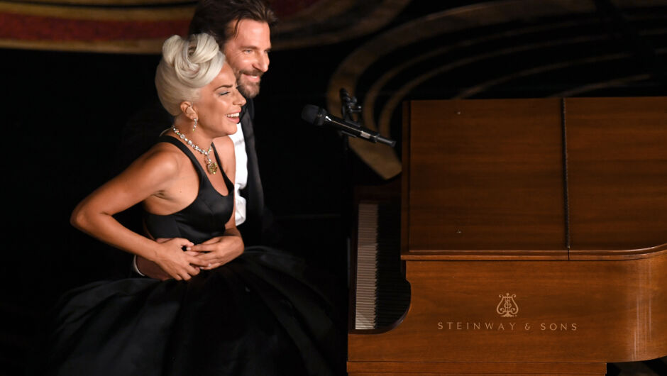 Емоционалното изпълнение на Лейди Гага и Брадли Купър на "Оскар"-ите (ВИДЕО)
