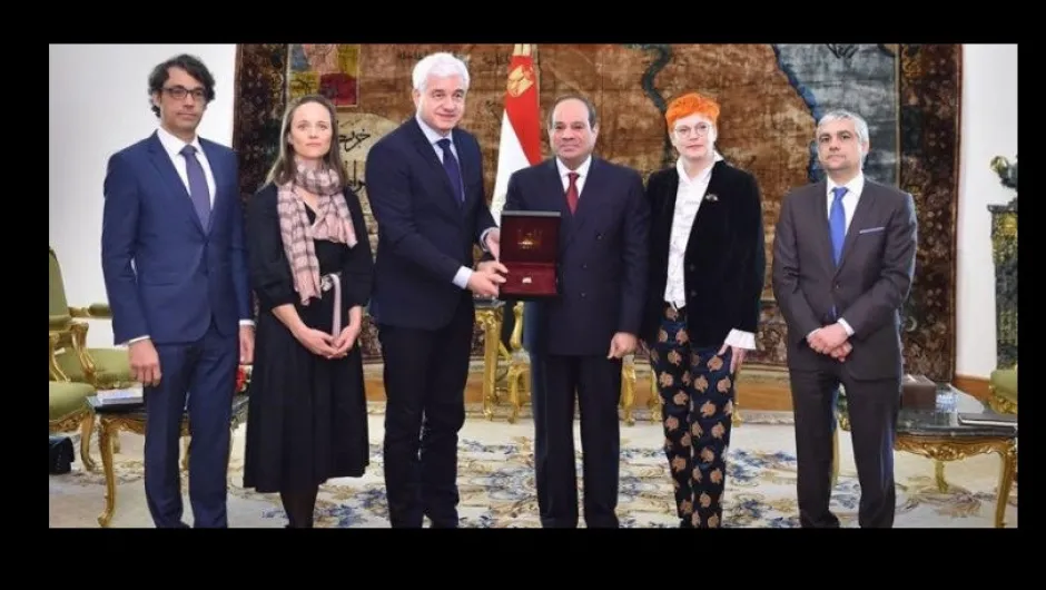 Оперният Бал в Земперопер със скандална награда за президента на Египет