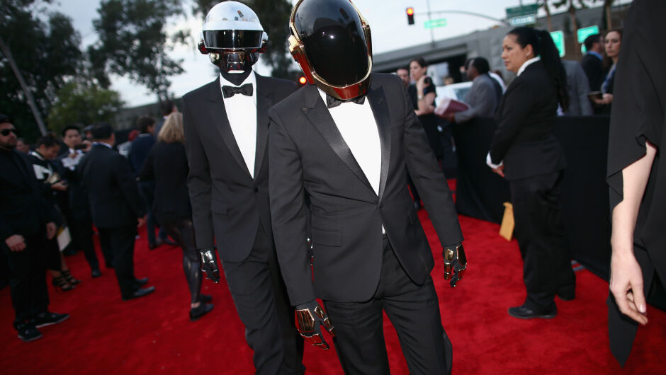 Daft Punk вече не съществуват! Ето 5 хита, които не може да не знаете