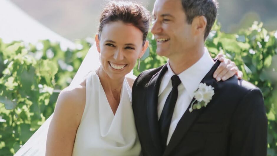 Първа звездна сватба на 2024 г.: Бившата премиерка на Нова Зеландия се омъжи (СНИМКИ)