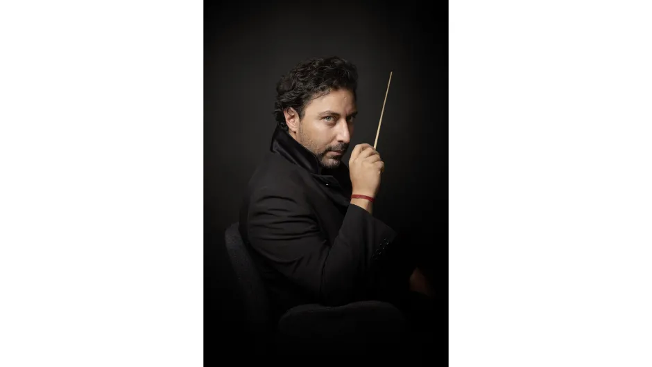 Изтъкнатият турски диригент Мурат Джем Орхан гостува на Софийската филхармония