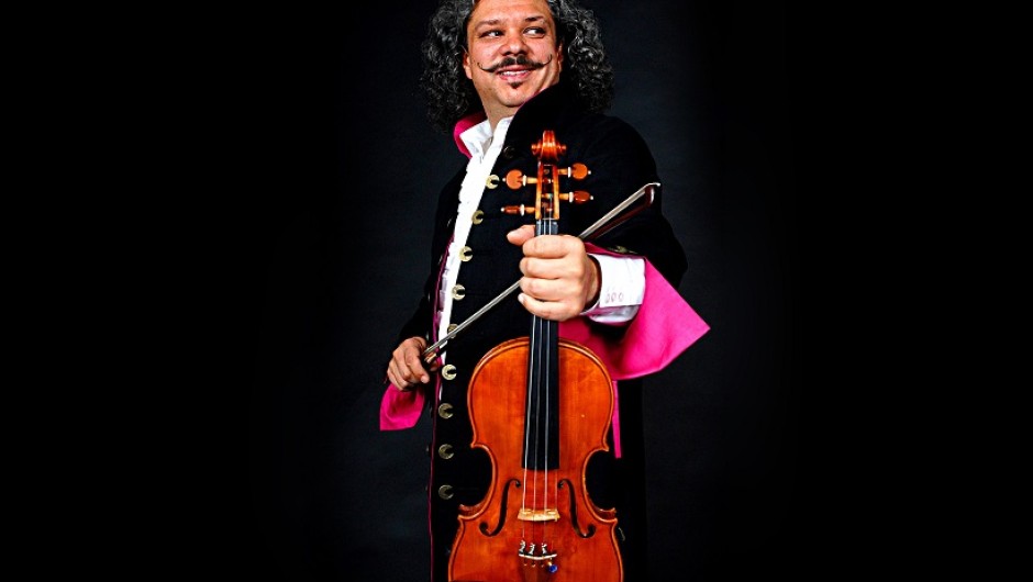 Роби Лакатош, “The King of Gipsy Violin” с първи концерт в София
