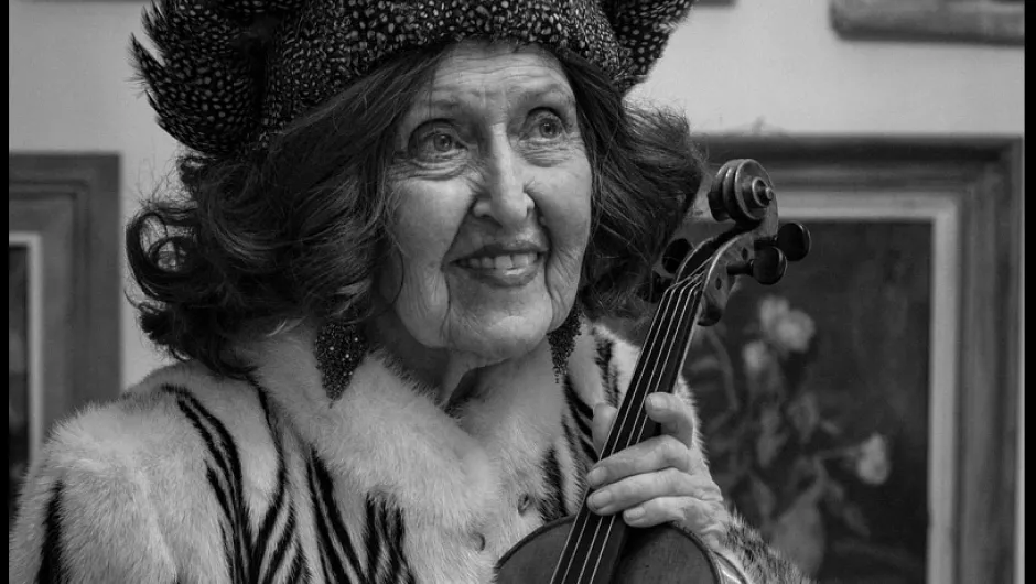 Почина знаменитата цигуларка Ида Хендел