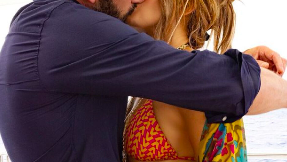 Дженифър Лопес потвърди връзката си с Бен Афлек - със страстна целувка (СНИМКИ + ВИДЕО)