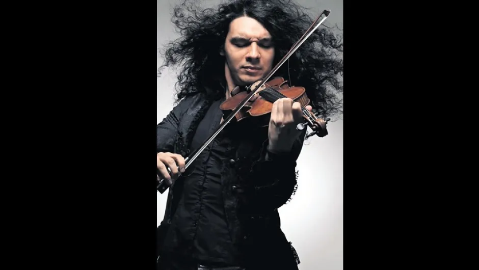 Неманя Радулович свири музика от Вивалди и Кустурица в „Европейски музикален фестивал“ 2019