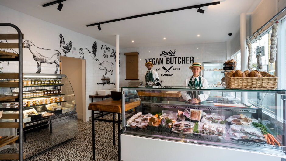 Веганска месарница отвори в Лондон: вкусна ли е пастърмата от соя? (ВИДЕО)