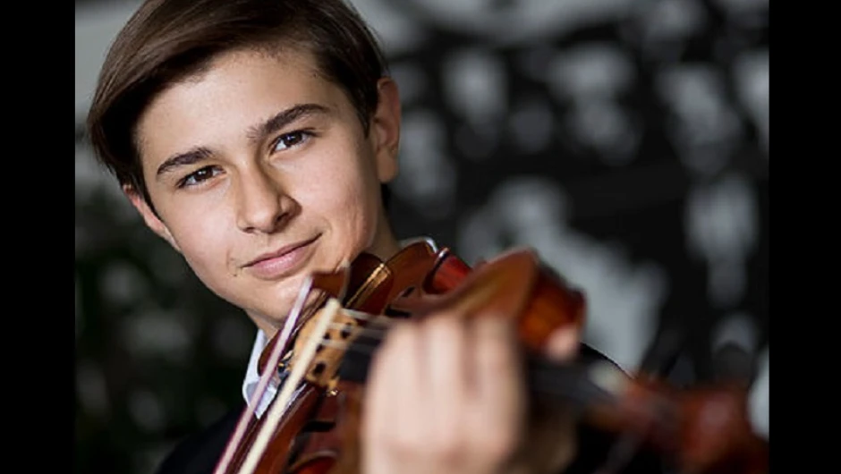 Цигулар с български корени спечели престижен цигулков конкурс в Германия