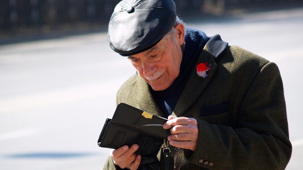  Започва изплащането на пенсиите за февруари 