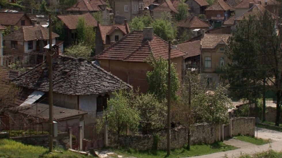 Преди изборите: Десетки селища във Врачанско с увеличено население