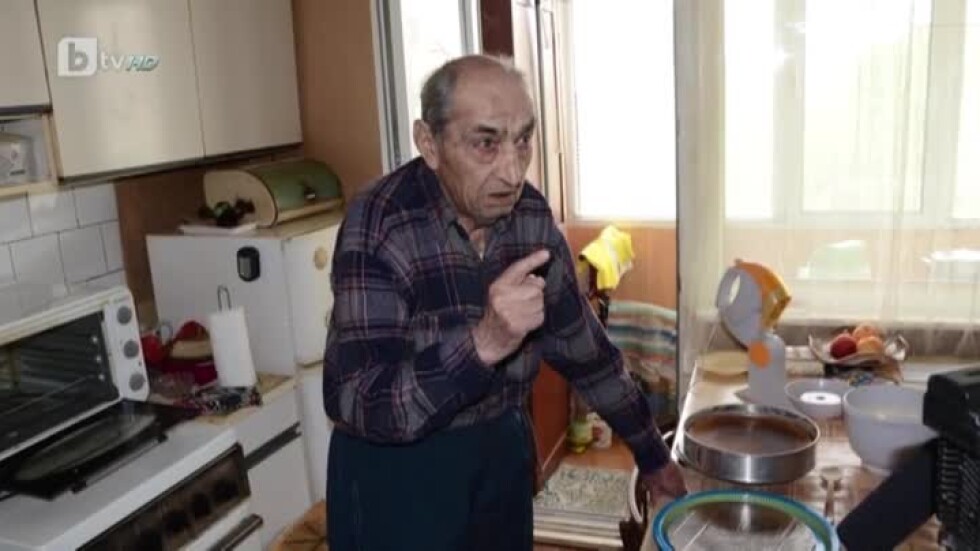 84-годишен пенсионер от Видин върна 80 лв на касиерка в банка