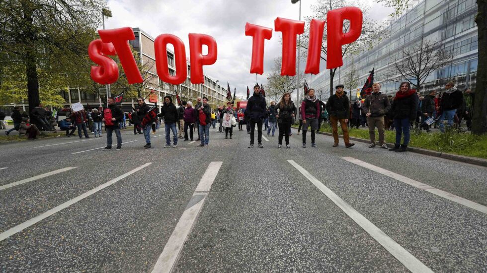 Масовите протести срещу ТТИП в Германия продължават 