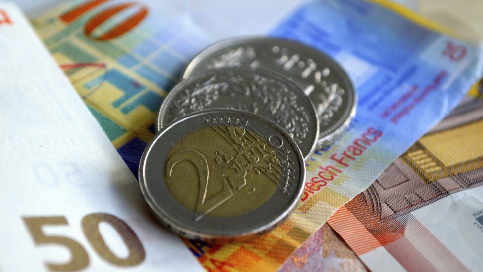 БСП и ИТН настояват за анализ на въвеждането на еврото у нас