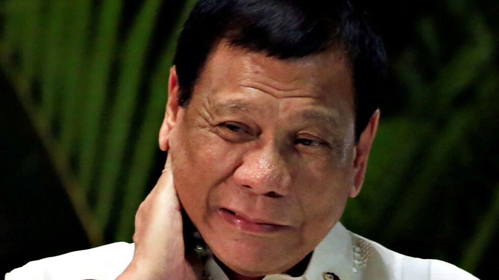 Президентът на Филипините защити съпружеската изневяра като неизбежна 