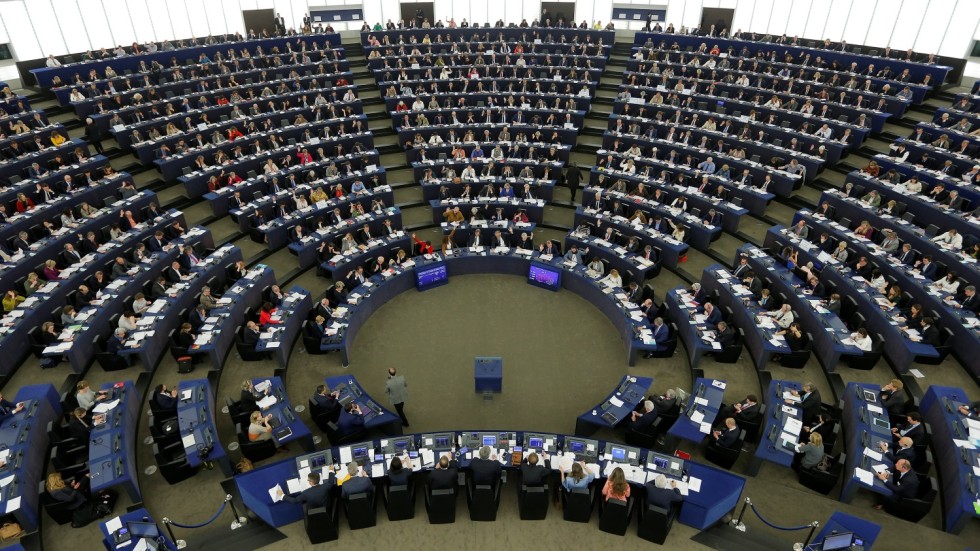 Еманюел Макрон се изправи пред Европейския парламент