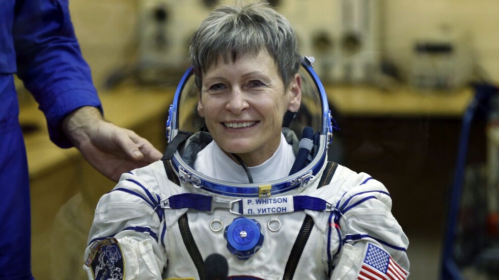 Най-възрастната астронавтка в света – Пеги Уитсън, остава още 3 месеца в Космоса