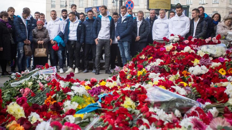 Футболистите на "Зенит" Санкт Петербург: Тероризмът няма да ни сломи! (ВИДЕО)